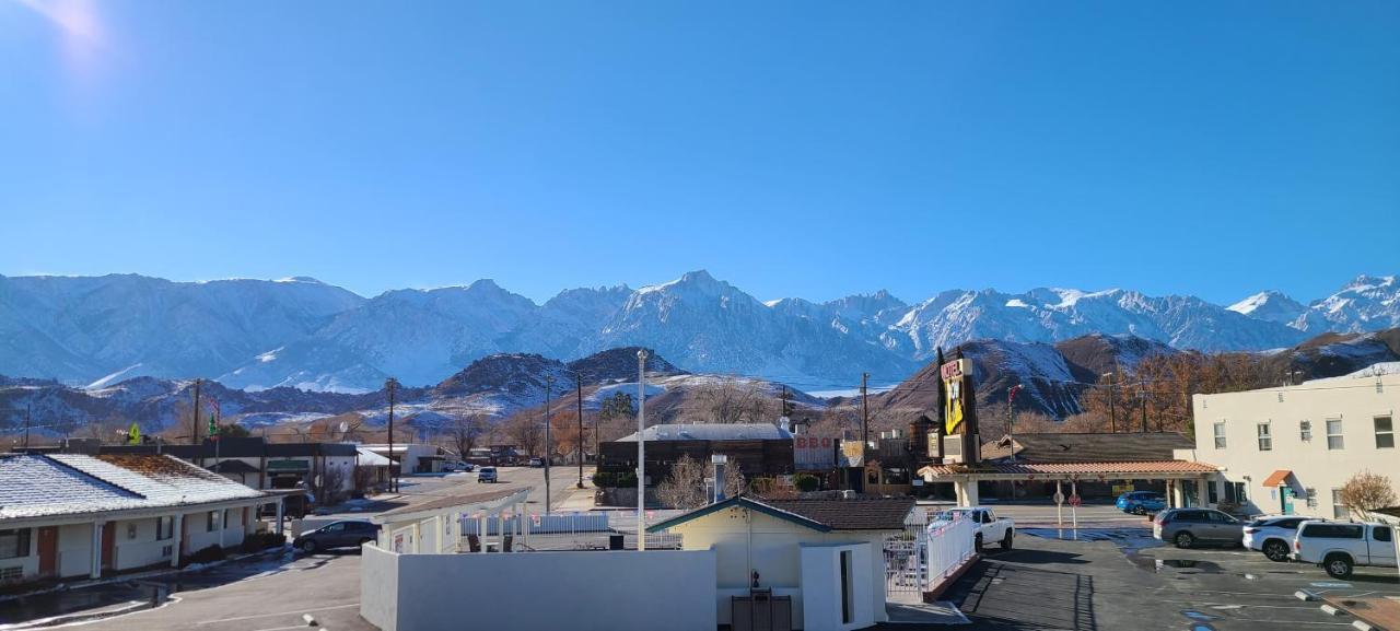 Dow Villa Motel Lone Pine Kültér fotó